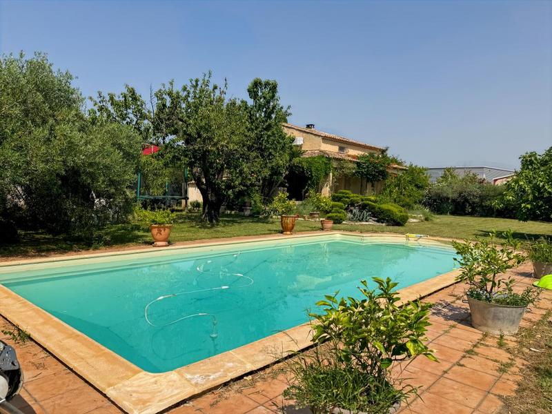 Maison - 145 m² - 5 pièces