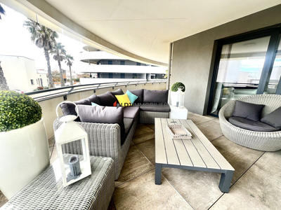 Appartement - 96 m² - 4 pièces