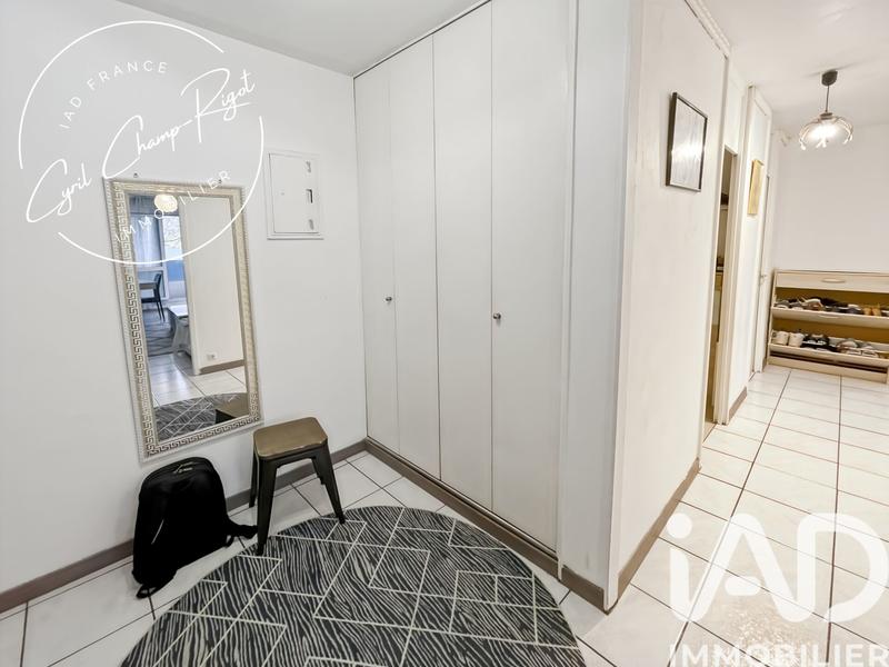 Appartement - 84 m² - 4 pièces