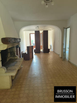 Maison - 90 m² - 5 pièces