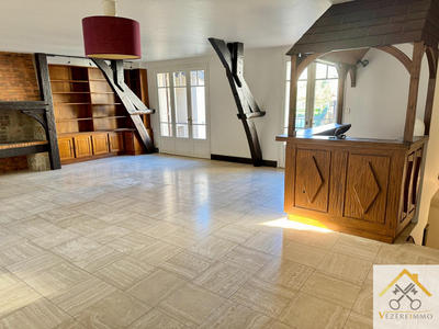 Maison - 160 m² - 6 pièces