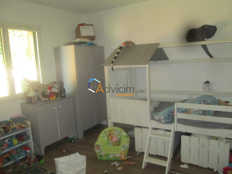 Maison - 172 m² - 8 pièces