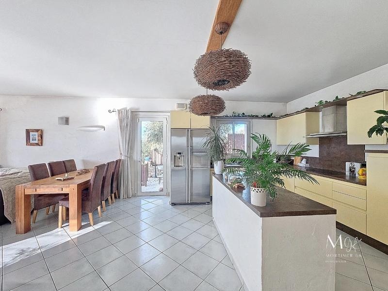 Maison - 130 m² - 6 pièces