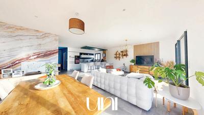 Maison - 115 m² - 5 pièces