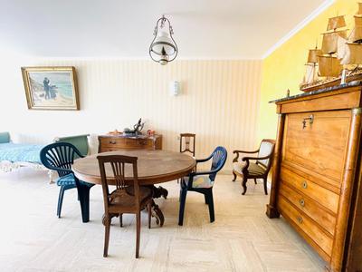 Appartement - 77 m² - 3 pièces