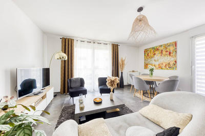 Appartement - 79 m² - 4 pièces