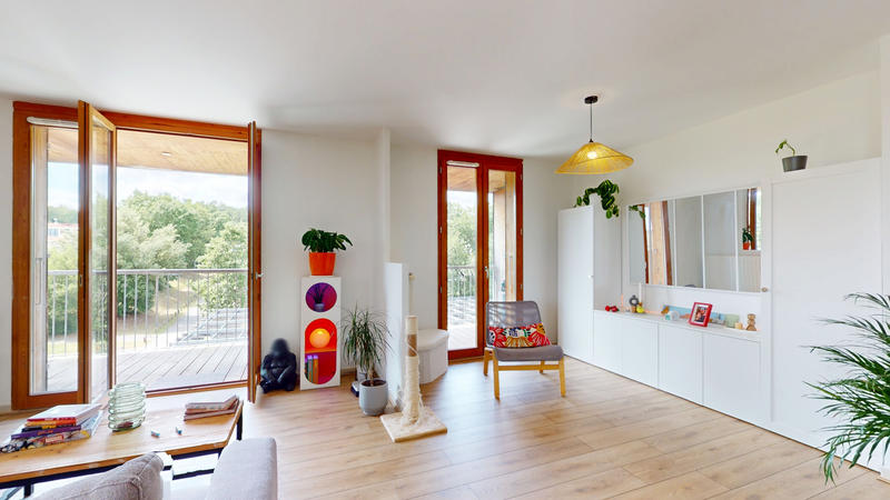 Appartement - 92 m² - 3 pièces