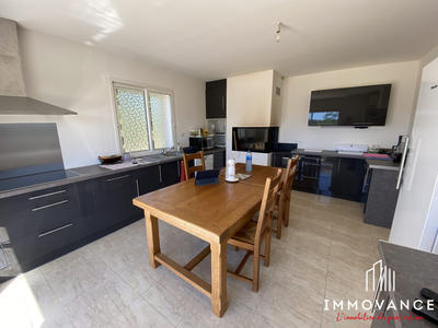 Maison - 162 m² - 5 pièces