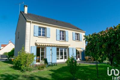 Maison - 210 m² - 6 pièces