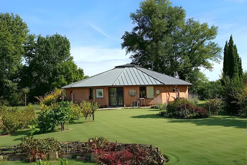 Local d'activités - 310 m² - 5 pièces