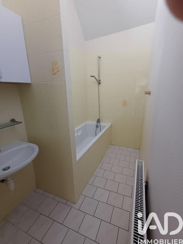 Maison - 97 m² - 5 pièces