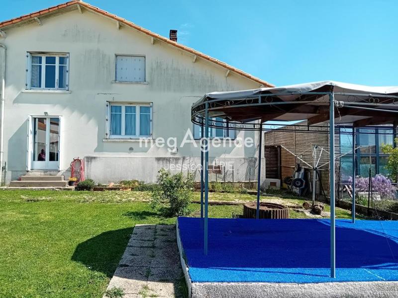 Maison - 100 m² - 4 pièces