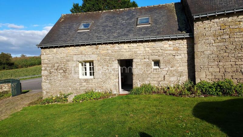 Maison en pierre - 187 m² - 7 pièces