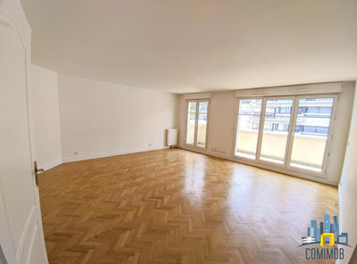 Appartement - 92 m² - 4 pièces