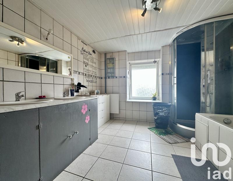 Maison - 192 m² - 8 pièces