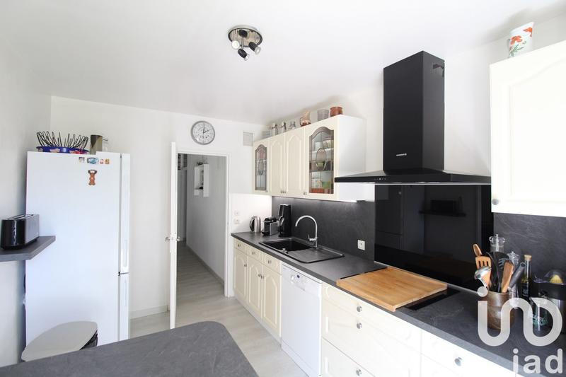 Appartement - 100 m² - 5 pièces