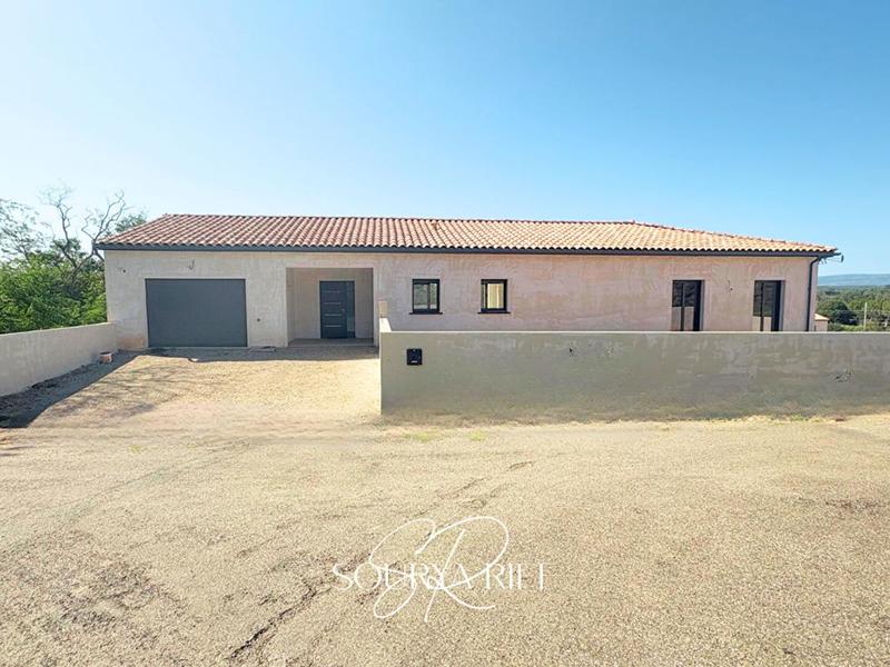 Maison - 150 m² - 5 pièces