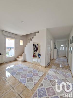 Maison - 185 m² - 7 pièces