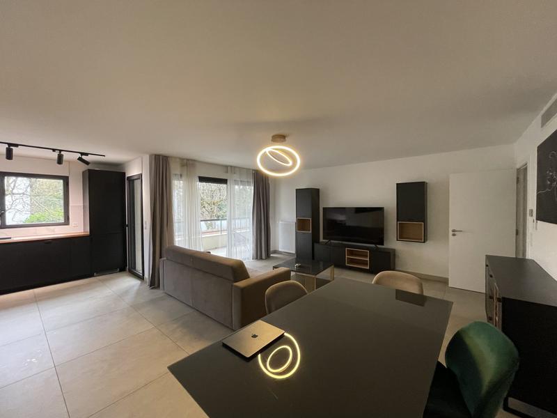 Appartement - 92 m² - 4 pièces