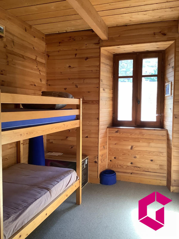 Maison - 130 m² - 4 pièces