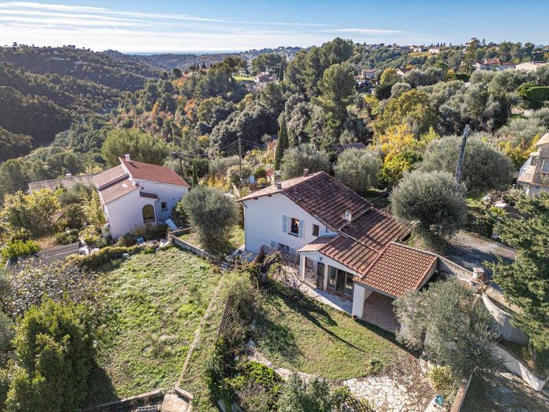 Villa - 100 m² - 4 pièces