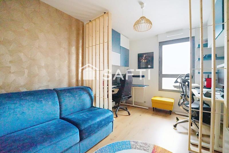 Appartement - 99 m² - 4 pièces