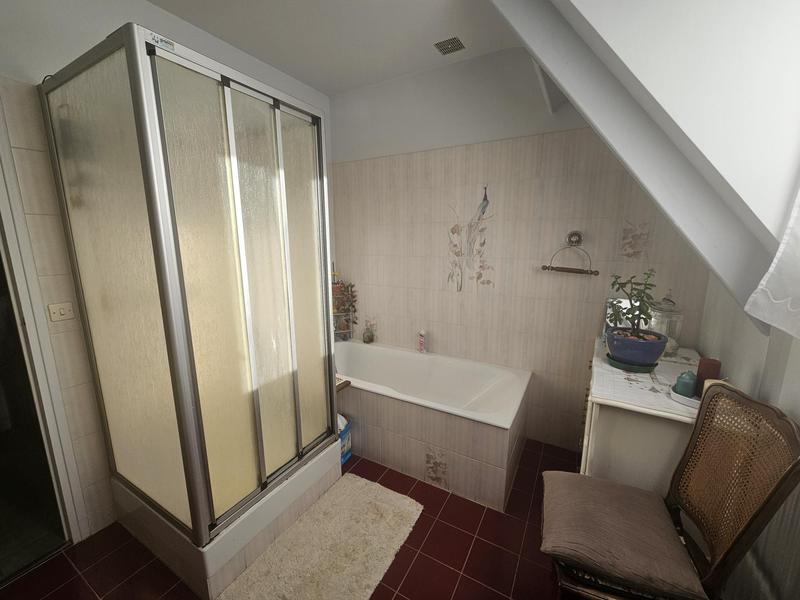 Maison traditionnelle - 105 m² - 4 pièces