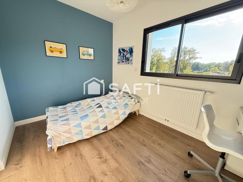 Maison - 160 m² - 7 pièces