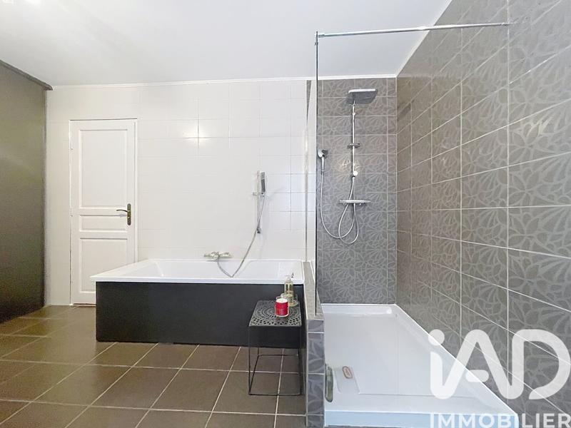 Maison - 155 m² - 5 pièces