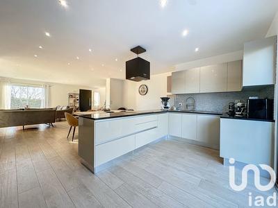 Maison de maîtres - 208 m² - 7 pièces