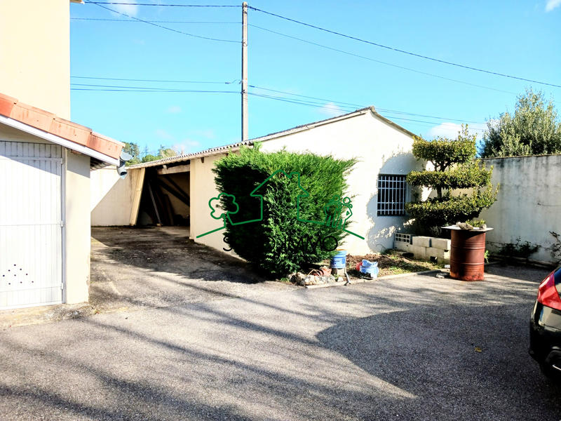 Maison - 190 m² - 8 pièces