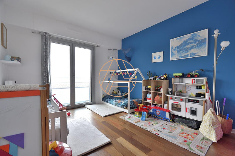 Appartement - 79 m² - 3 pièces