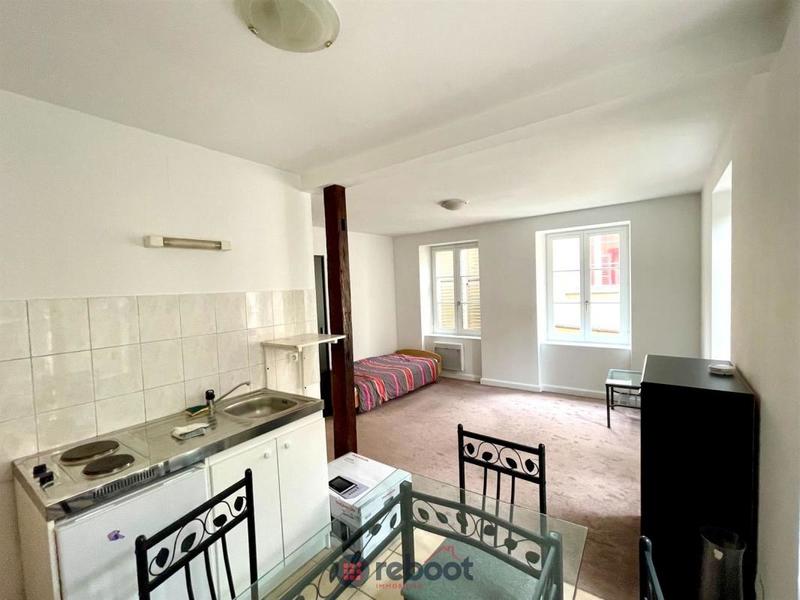 Studio - 28 m² - 1 pièce