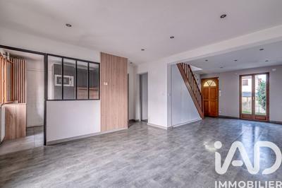 Maison - 83 m² - 4 pièces