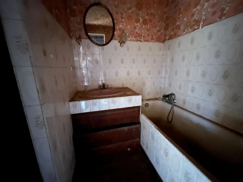 Maison - 215 m² - 8 pièces