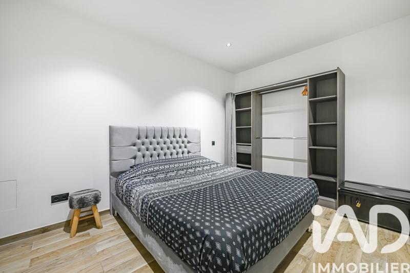 Appartement - 182 m² - 7 pièces