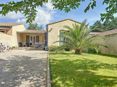 Maison - 94 m² - 4 pièces