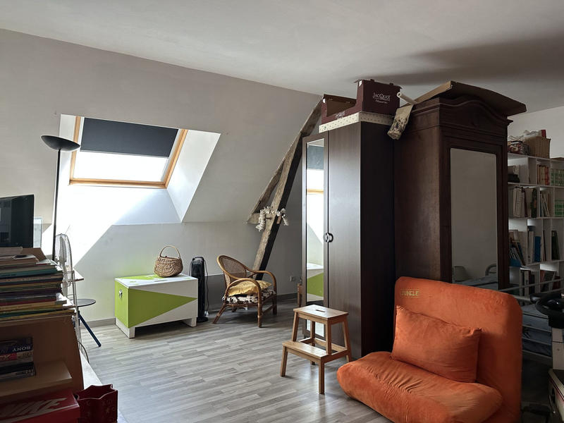 Maison - 98 m² - 5 pièces