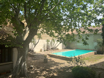 Maison - 185 m² - 7 pièces