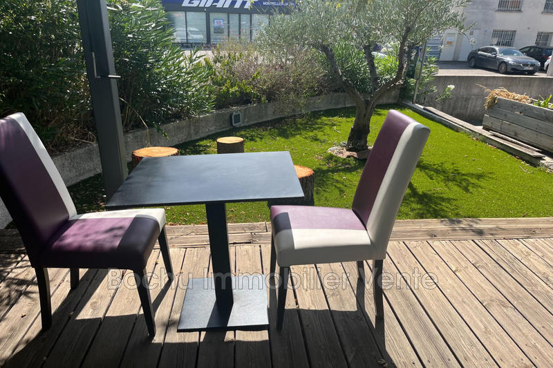 Fonds de commerce - Magasins - 220 m²