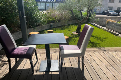 Fonds de commerce - Magasins - 220 m²