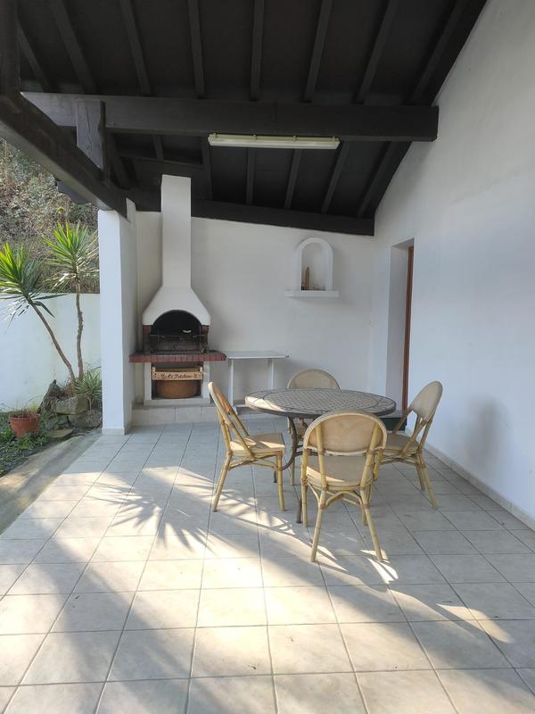 Villa - 223 m² - 8 pièces