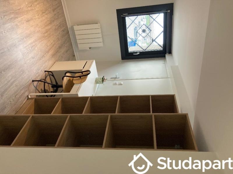 Chambre - 11 m² - 1 pièce