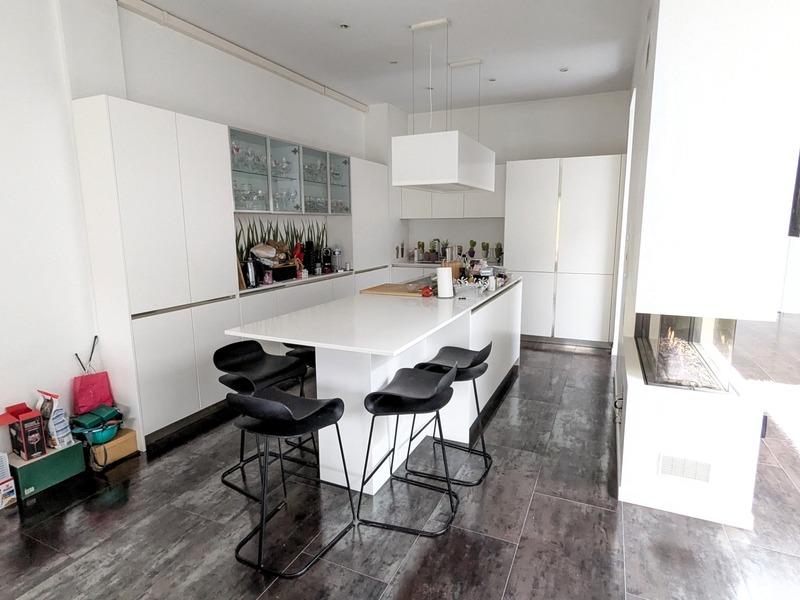 Maison bourgeoise - 394 m² - 9 pièces