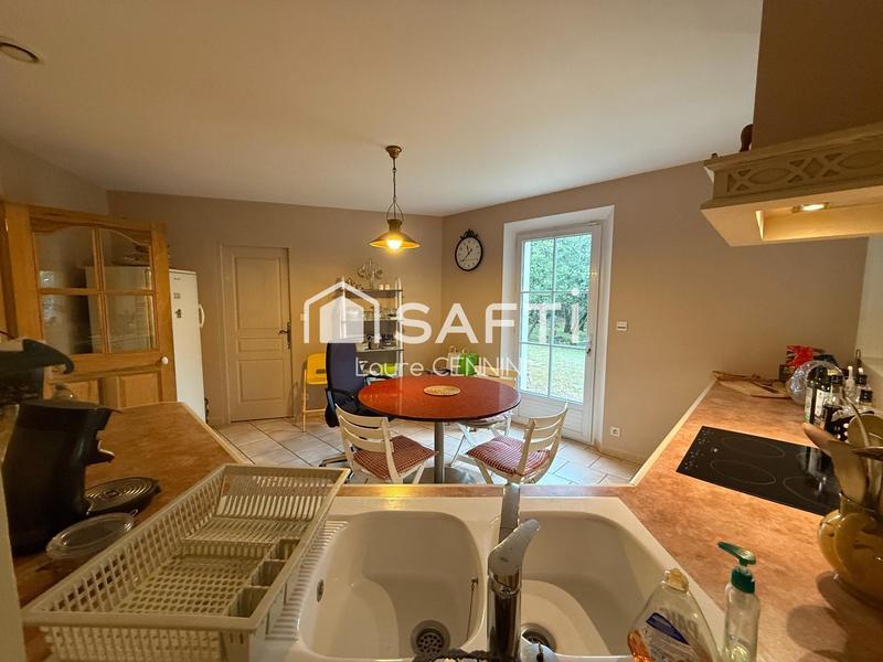 Maison - 140 m² - 5 pièces