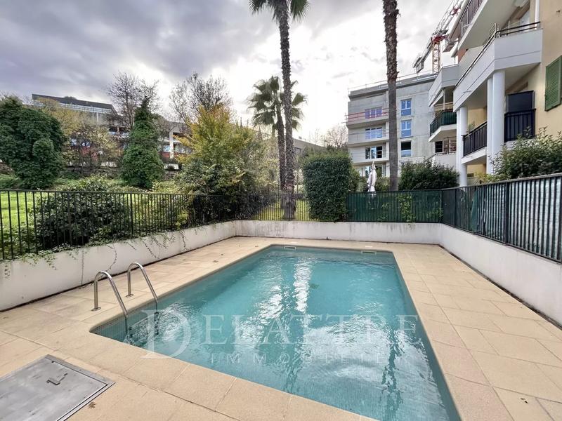 Appartement - 57 m² - 3 pièces