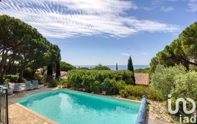 Maison - 168 m² - 7 pièces