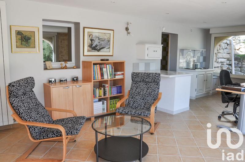 Maison - 160 m² - 8 pièces