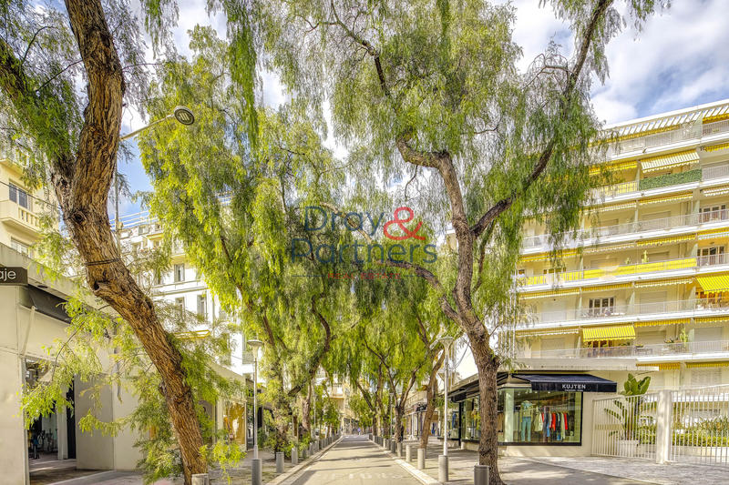 Appartement - 97 m² - 3 pièces