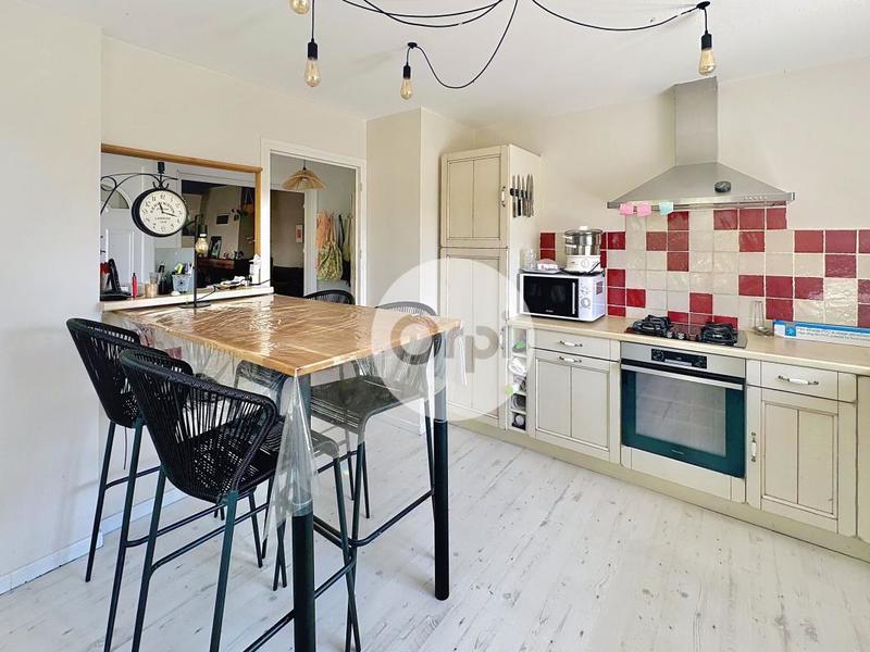 Maison - 120 m² - 5 pièces